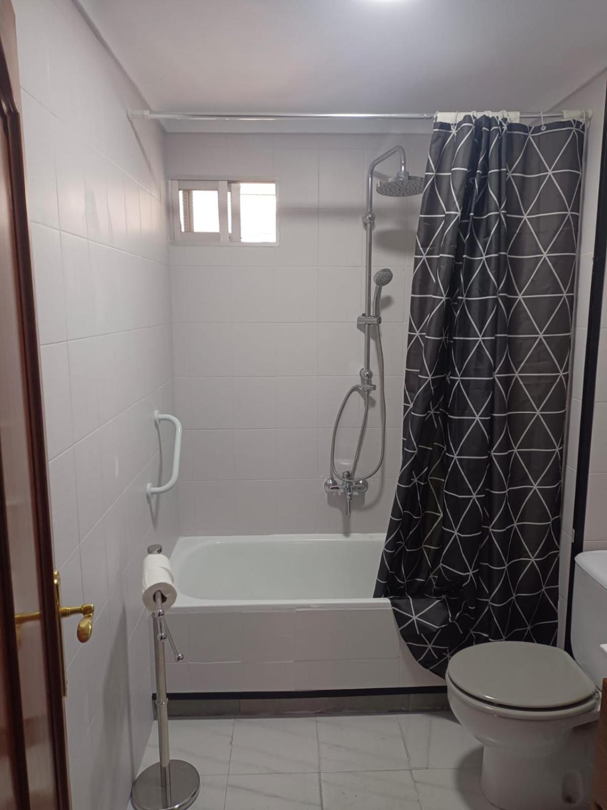Apartamento Avenida Aguilar Екстериор снимка